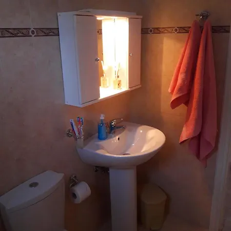 Larinaki's No2 * 아모르고스